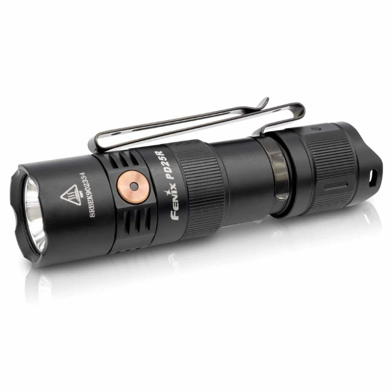 فینکس PD25R مصباح يدوي قابل لإعادة الشحن، 800 لومن، مدى 250 متر، تصميم مدمج للجيب 6942870309040