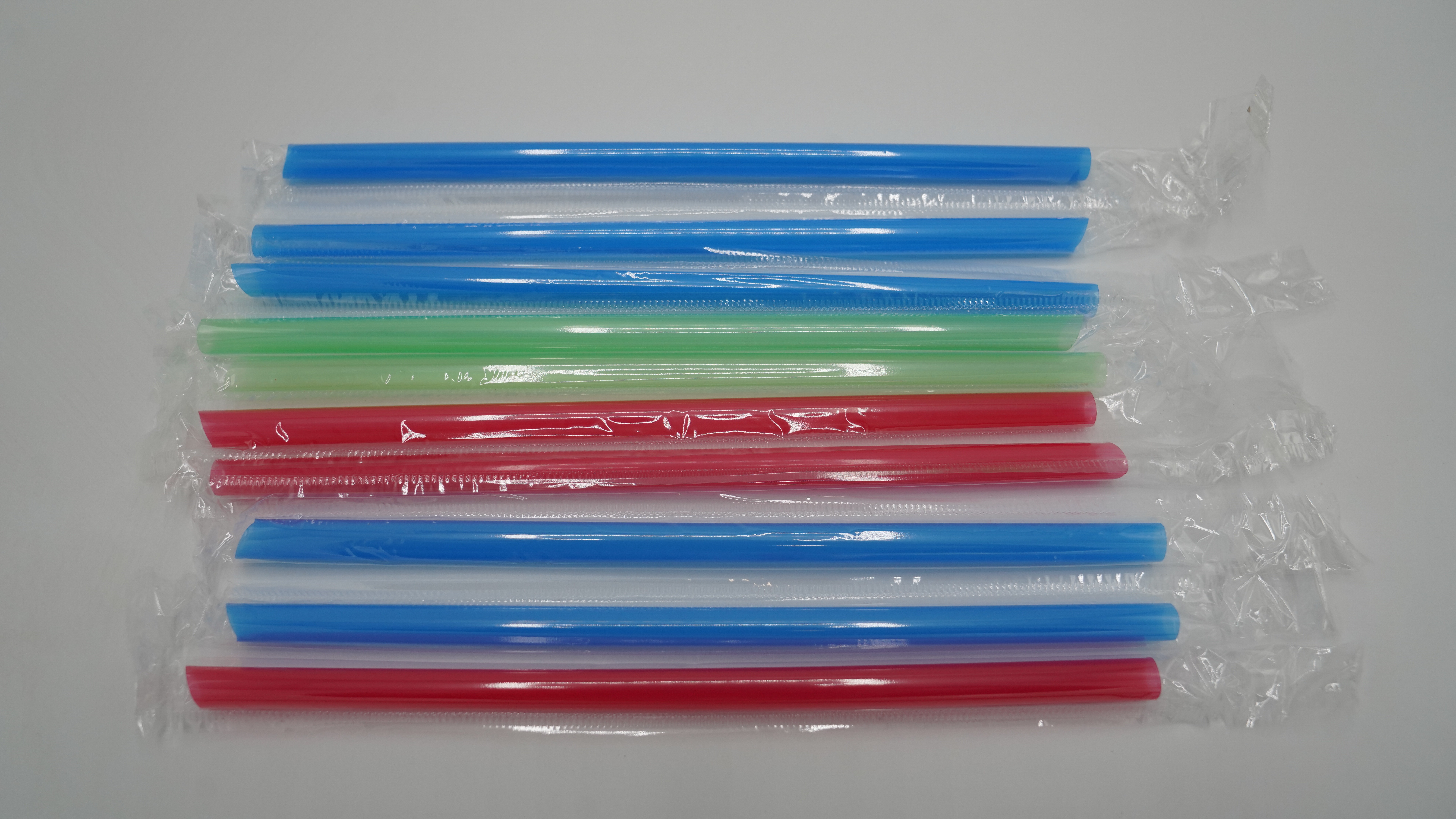 PLastic Straw 100Pcs Size 8mm Multcolor