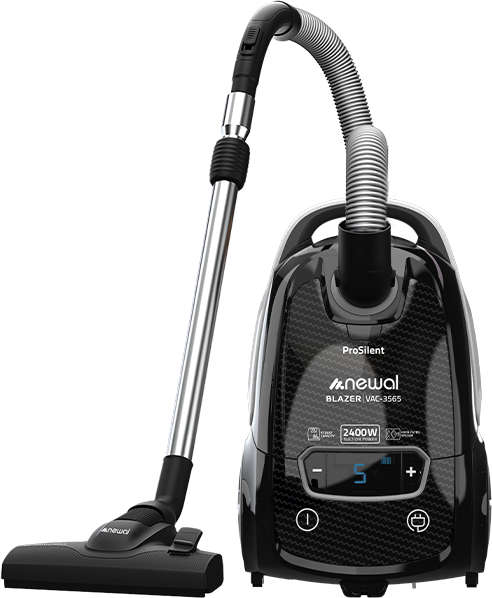 Newal Bag vacuum cleaner with 2400W motor and 4-liter dust capacity VAC-3565/02