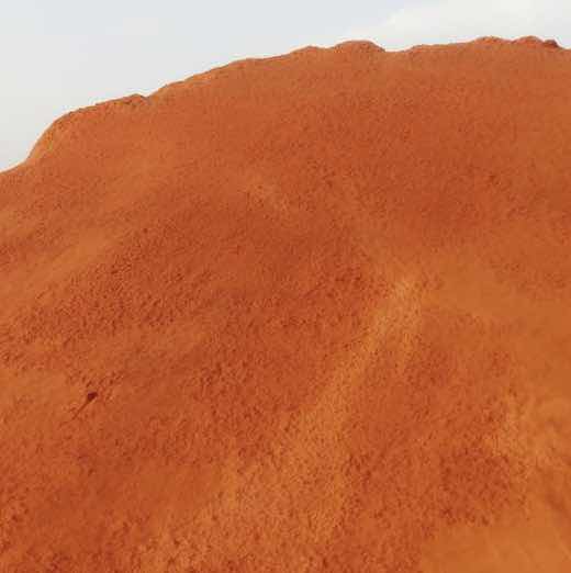 Red sifted sand